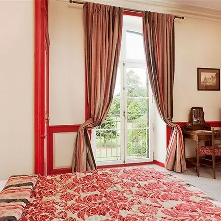 Chateau Du Colombier Hotel