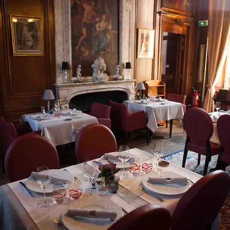 Chateau Du Colombier 4* Saint-Malo