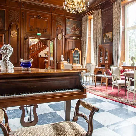 Chateau Du Colombier Saint-Malo