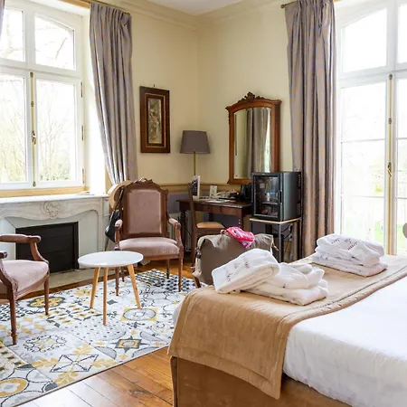 Chateau Du Colombier Hotel 4*