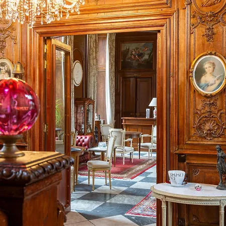 Hotel Chateau Du Colombier