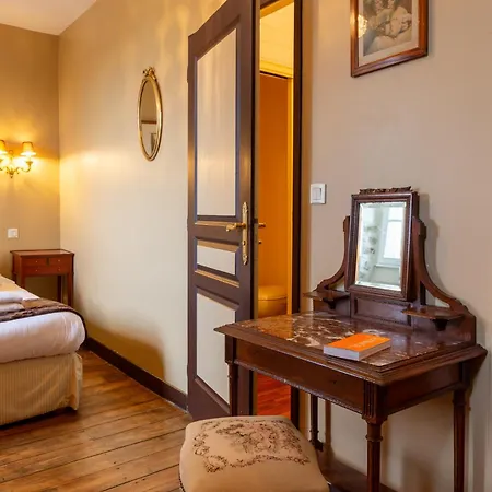 Chateau Du Colombier 4* Saint-Malo